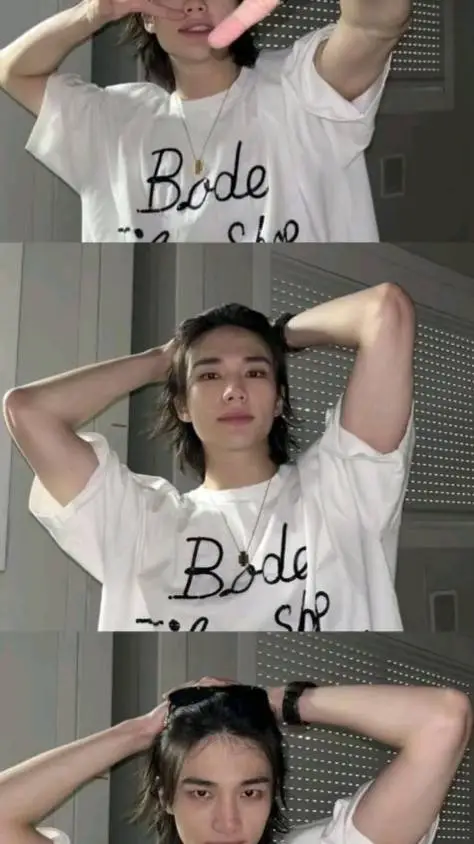 ai character: Hyunjin background