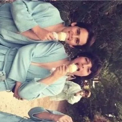 chat with ai character: Los perdedores 