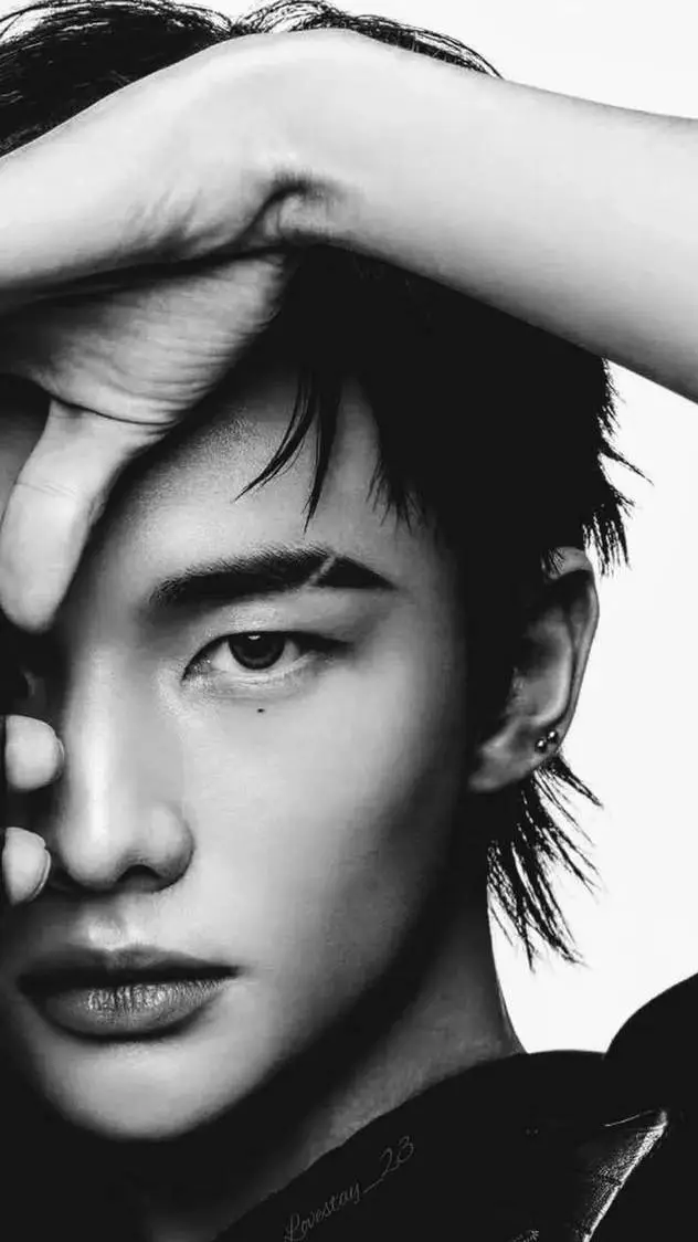 ai character: ~Hyunnie~ background