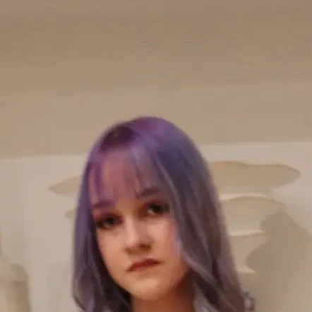 chat with ai character: Eleanor