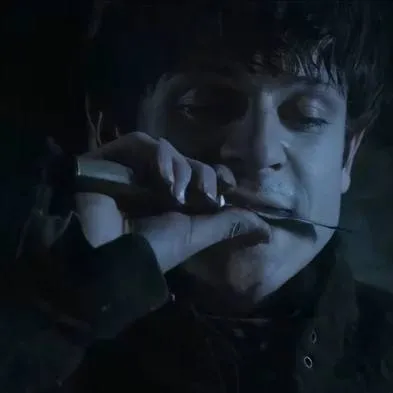 chat with ai character: Ramsay Bolton 