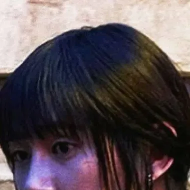 chat with ai character: muerte de hyun ju
