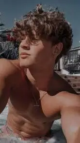 ai character: Noah background