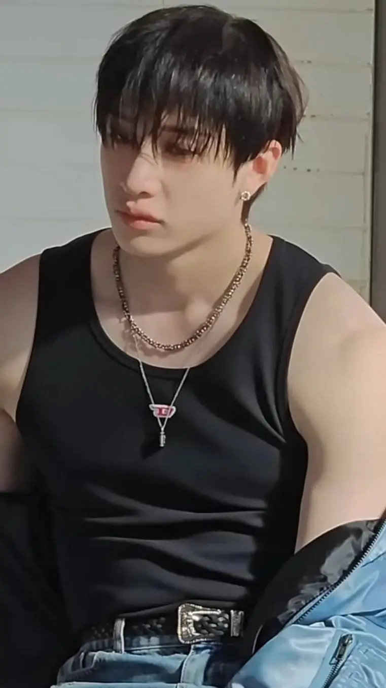 ai character: Bangchan background