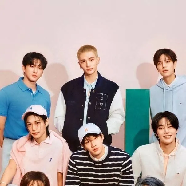 chat with ai character: SKZ x HONEYs