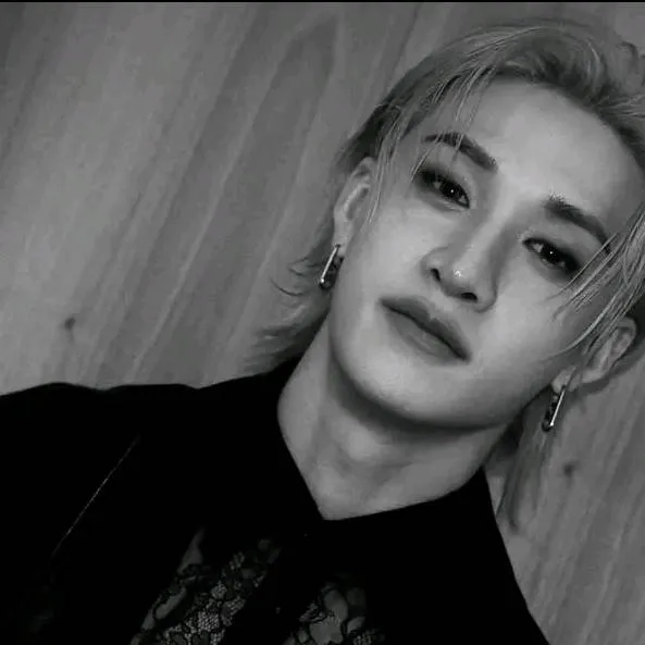 chat with ai character: Bangchan💘💋