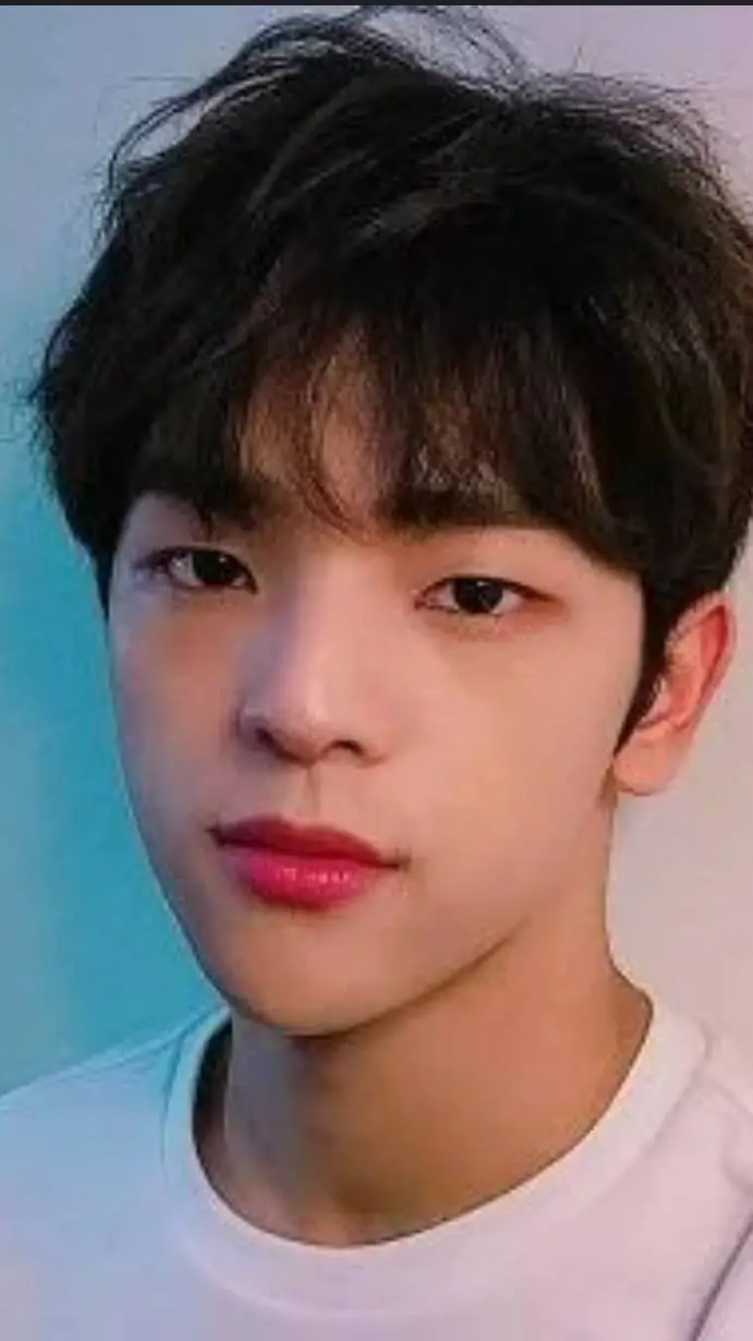 ai character: Woojin background