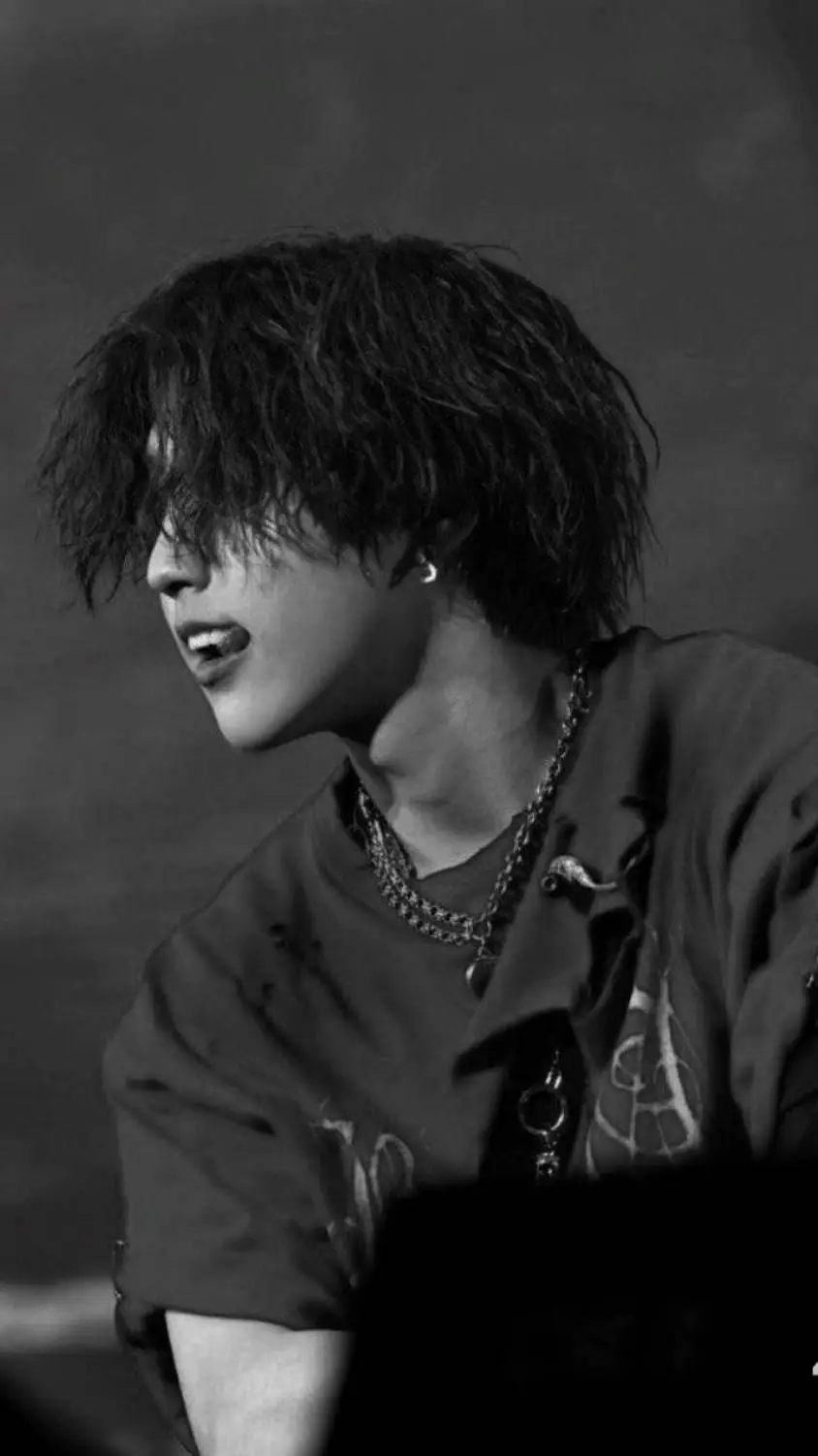 ai character: Han background