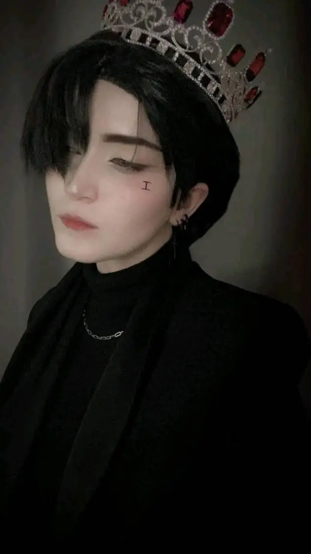 ai character: Рико  background