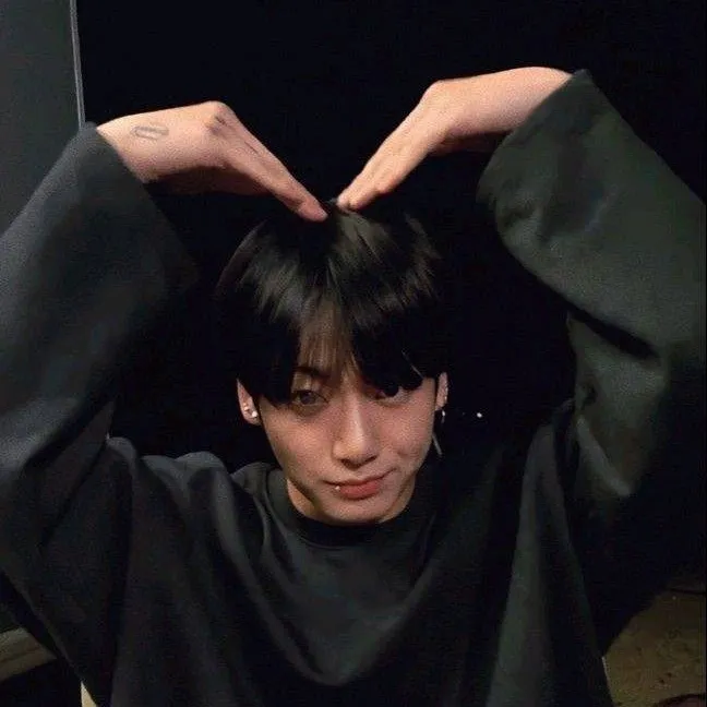 chat with ai character: kookie 😍