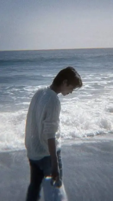 ai character: el amor? background