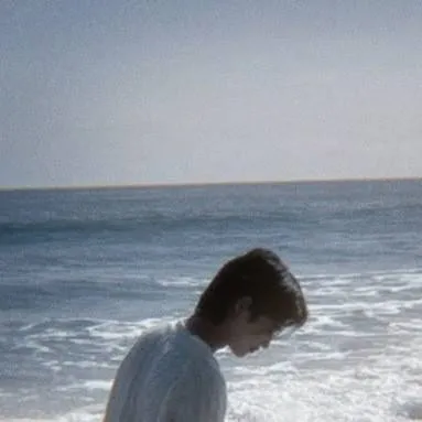 chat with ai character: el amor?