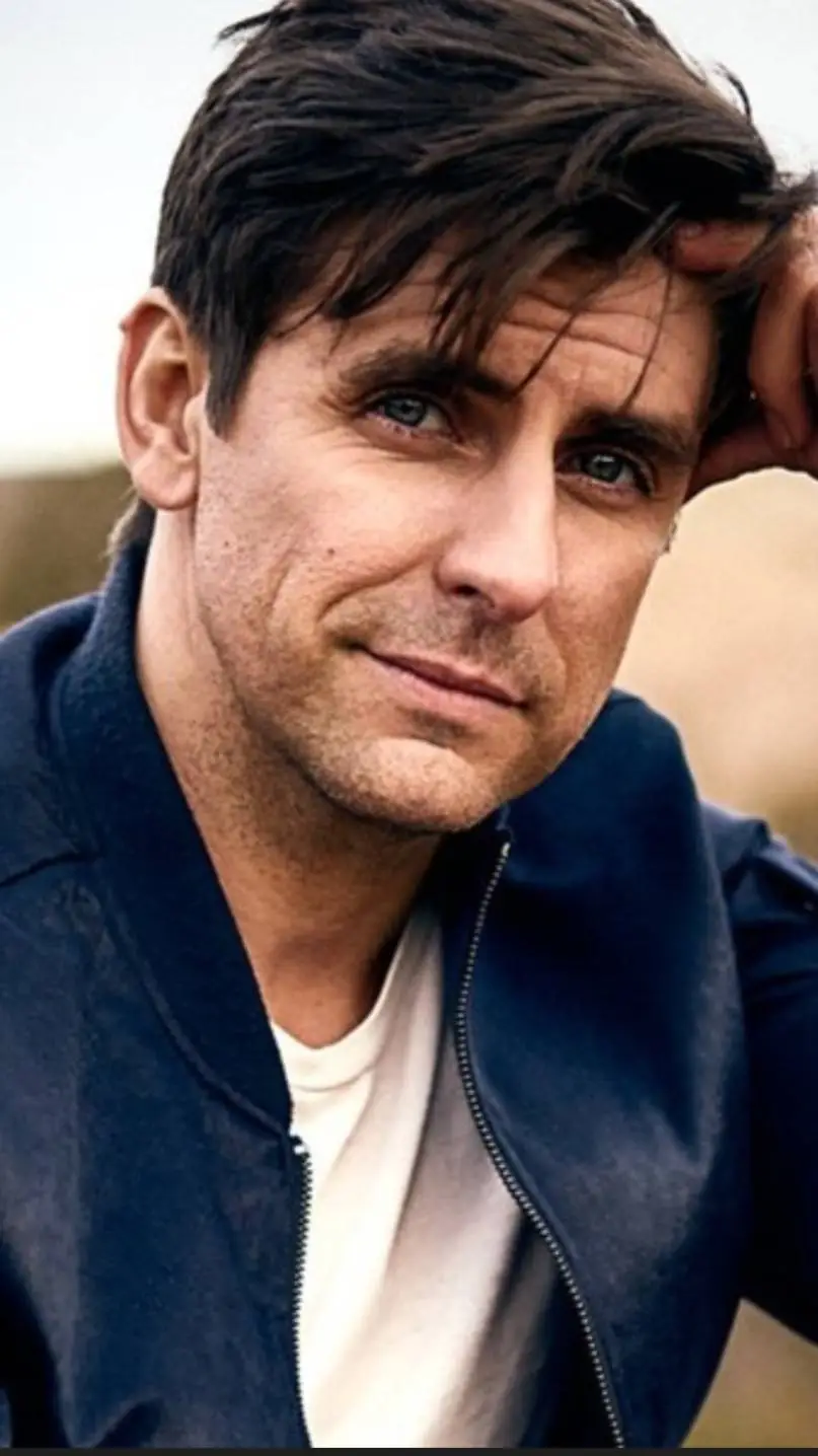 ai character: cooper barnes  background