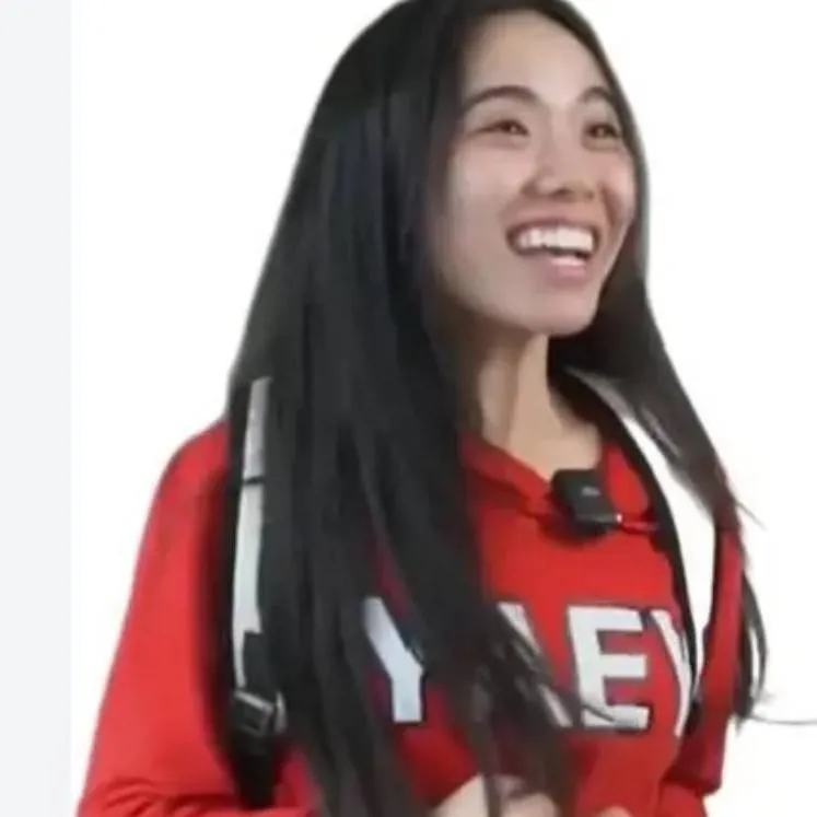chat with ai character: Siowei