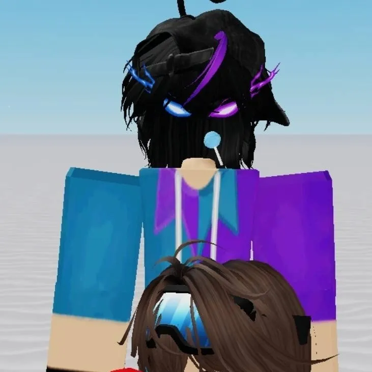 chat with ai character: santica🫦