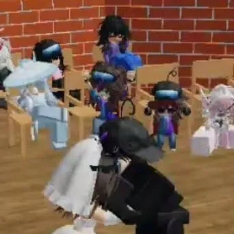 chat with ai character: boda de nabixsanti