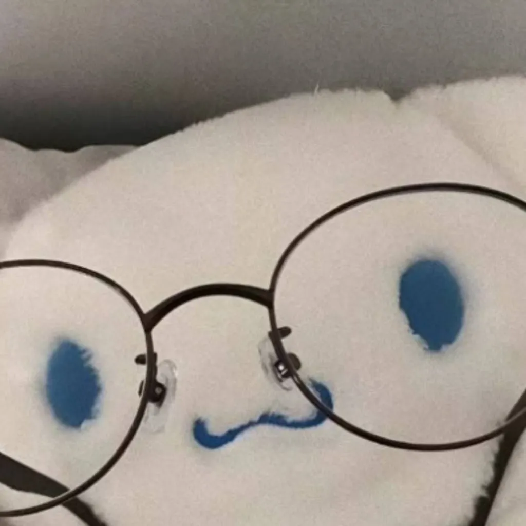 chat with ai character: Cinnamoroll :)