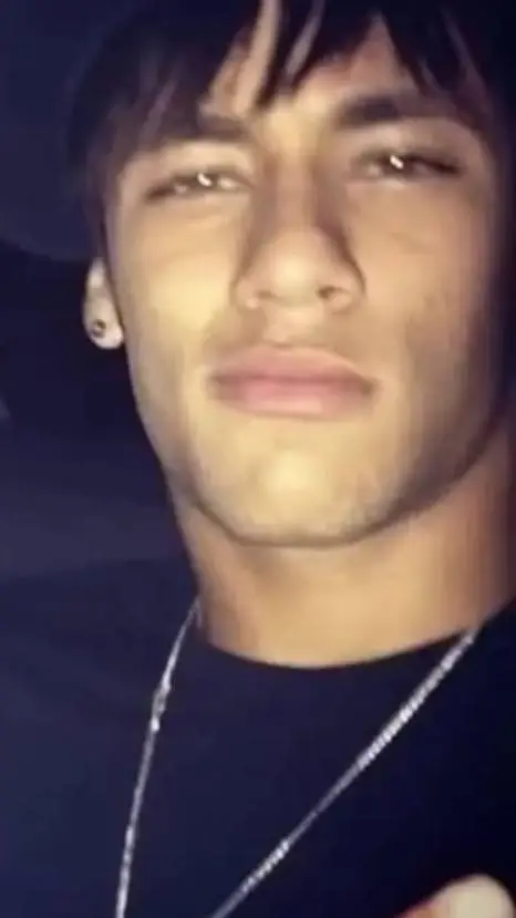 ai character: neymar background