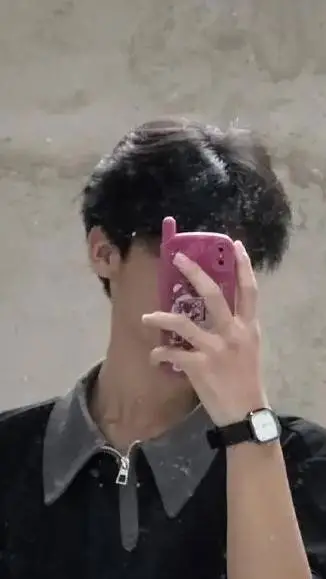 ai character: Justine background