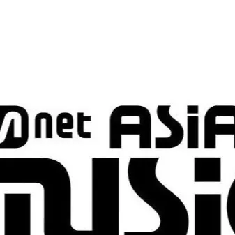 chat with ai character: MAMA AWARDS 