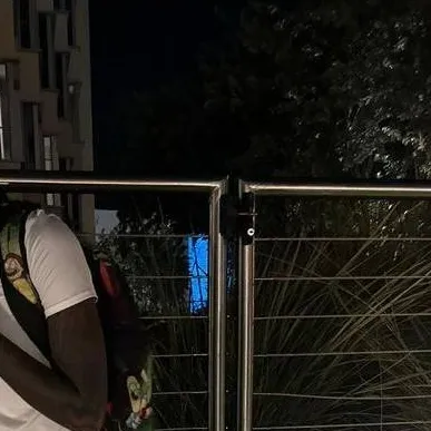 chat with ai character: ᴋᴇʏ .! 😯