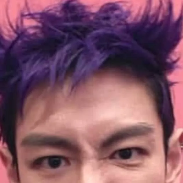 chat with ai character: Thanos squid game