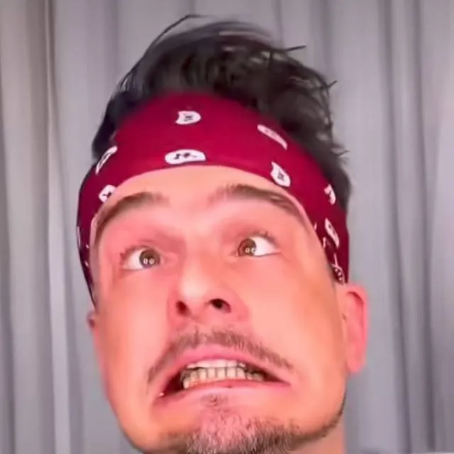 chat with ai character: chef funny