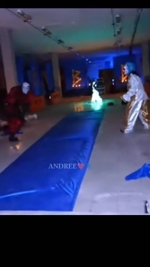 ai character: ALFA VS AXEL  background