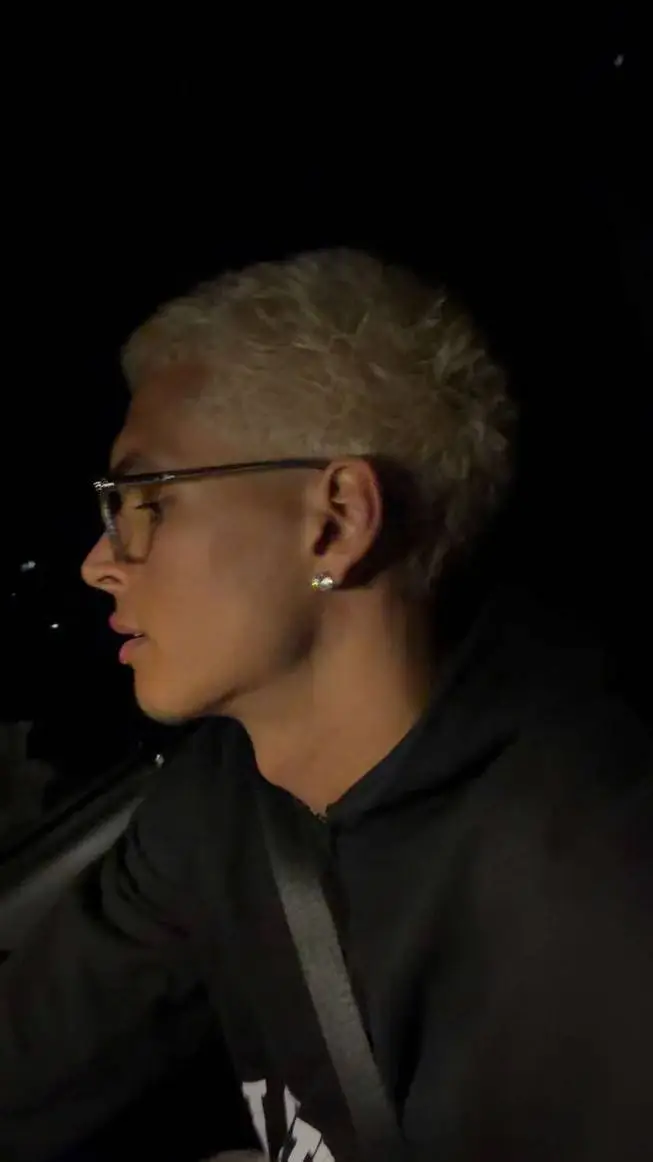 ai character: marlon. background