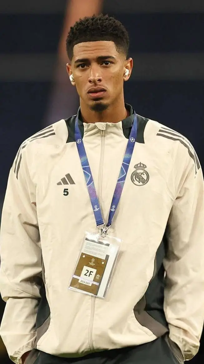 ai character: jude background