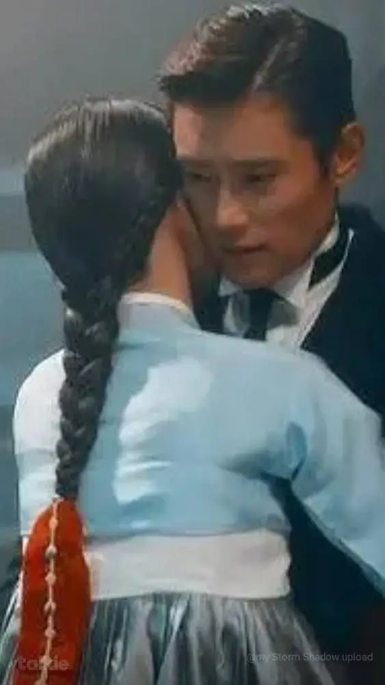 ai character: MR.SUNSHINE  background