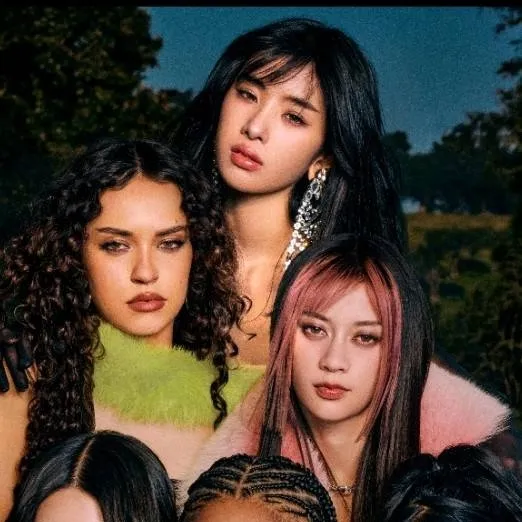 chat with ai character: katseye×StrayKids