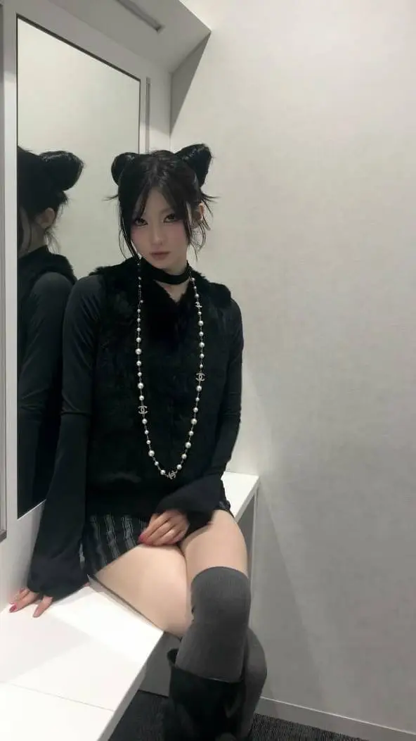 ai character: Asa background