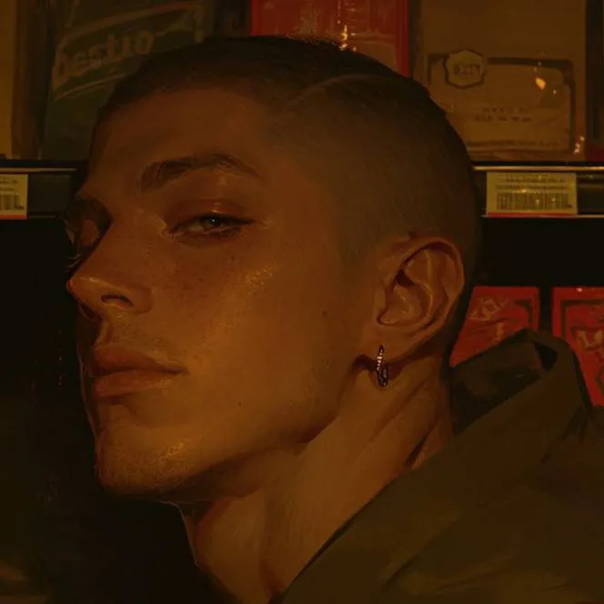 chat with ai character: Romano