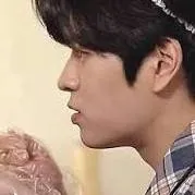 chat with ai character: Seungmin 1