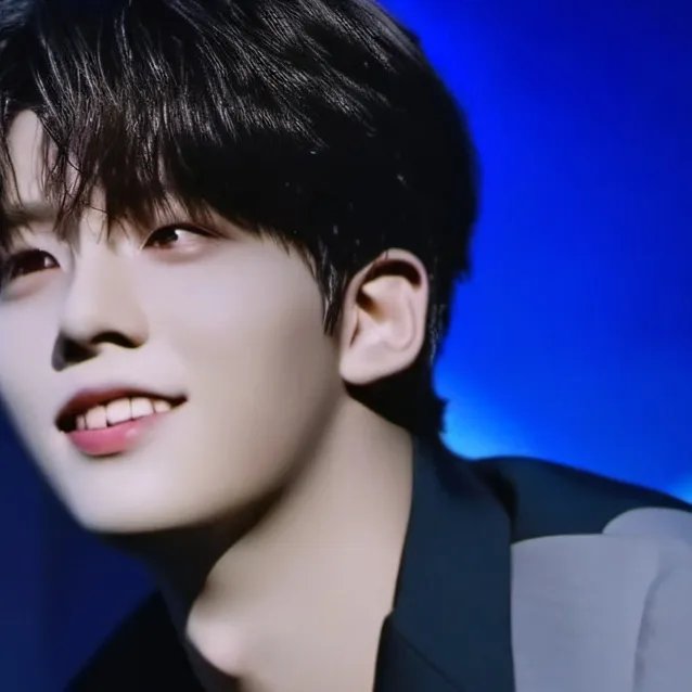 chat with ai character: seungmin 