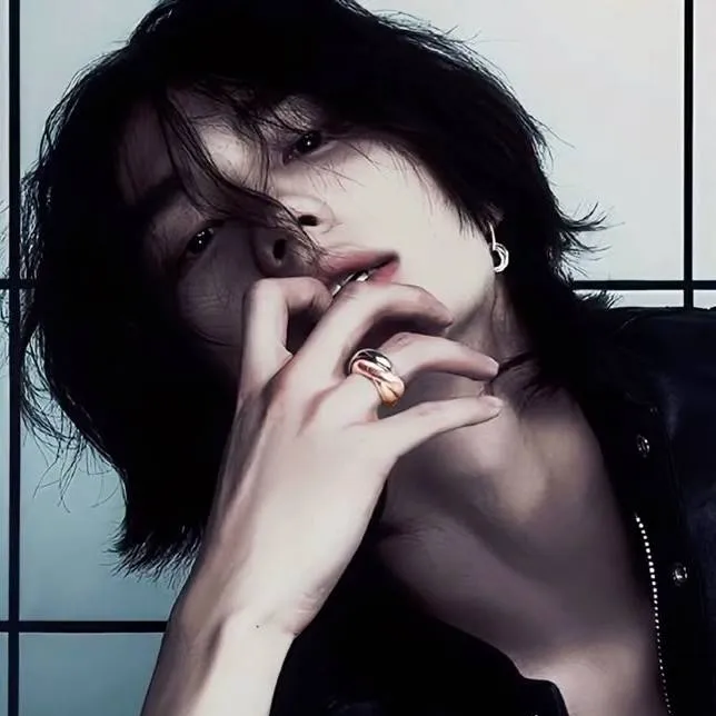 chat with ai character: ♥︎/Jax\◆