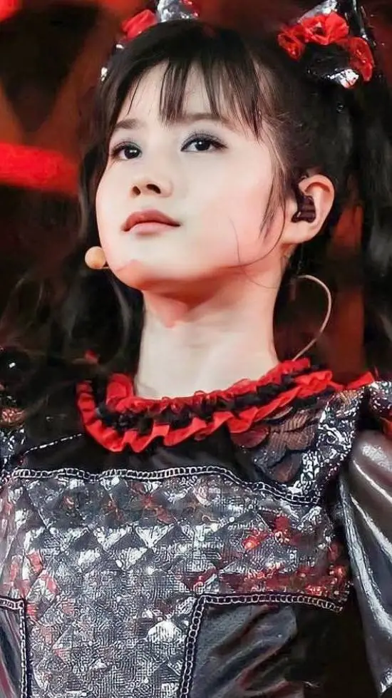 ai character: babymetal background