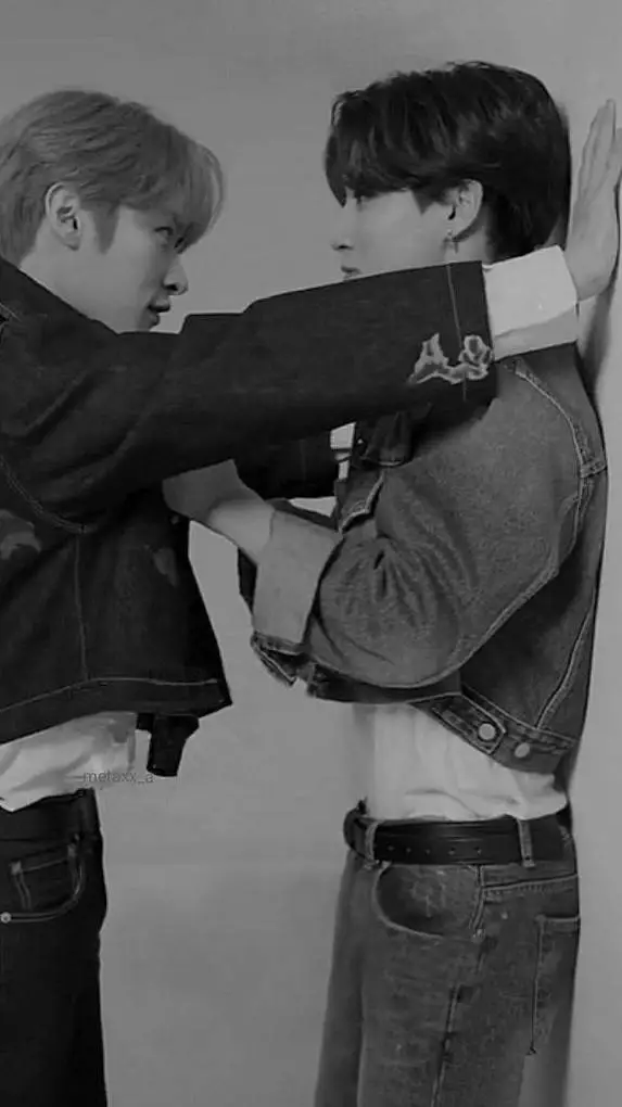 Talkie AI - Chat with minsung :) 