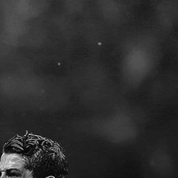 chat with ai character: Cristiano Ronaldo 