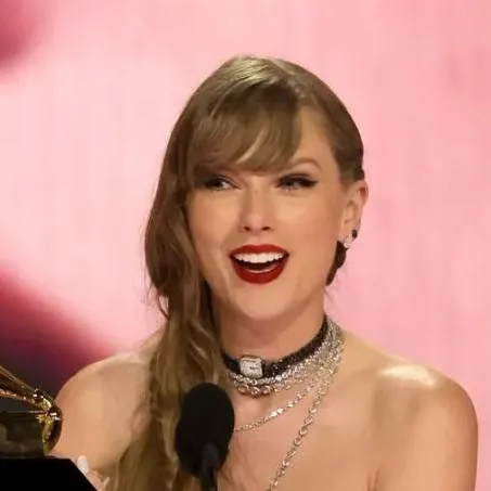 chat with ai character: Taylor Swift