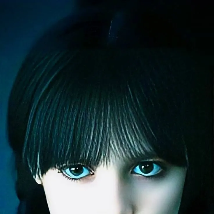 chat with ai character: Merlina Adams