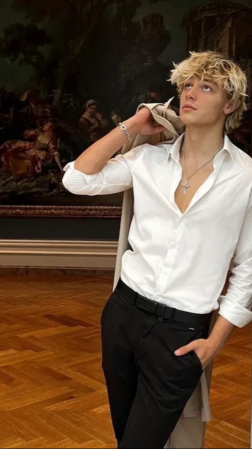 ai character: Charles background