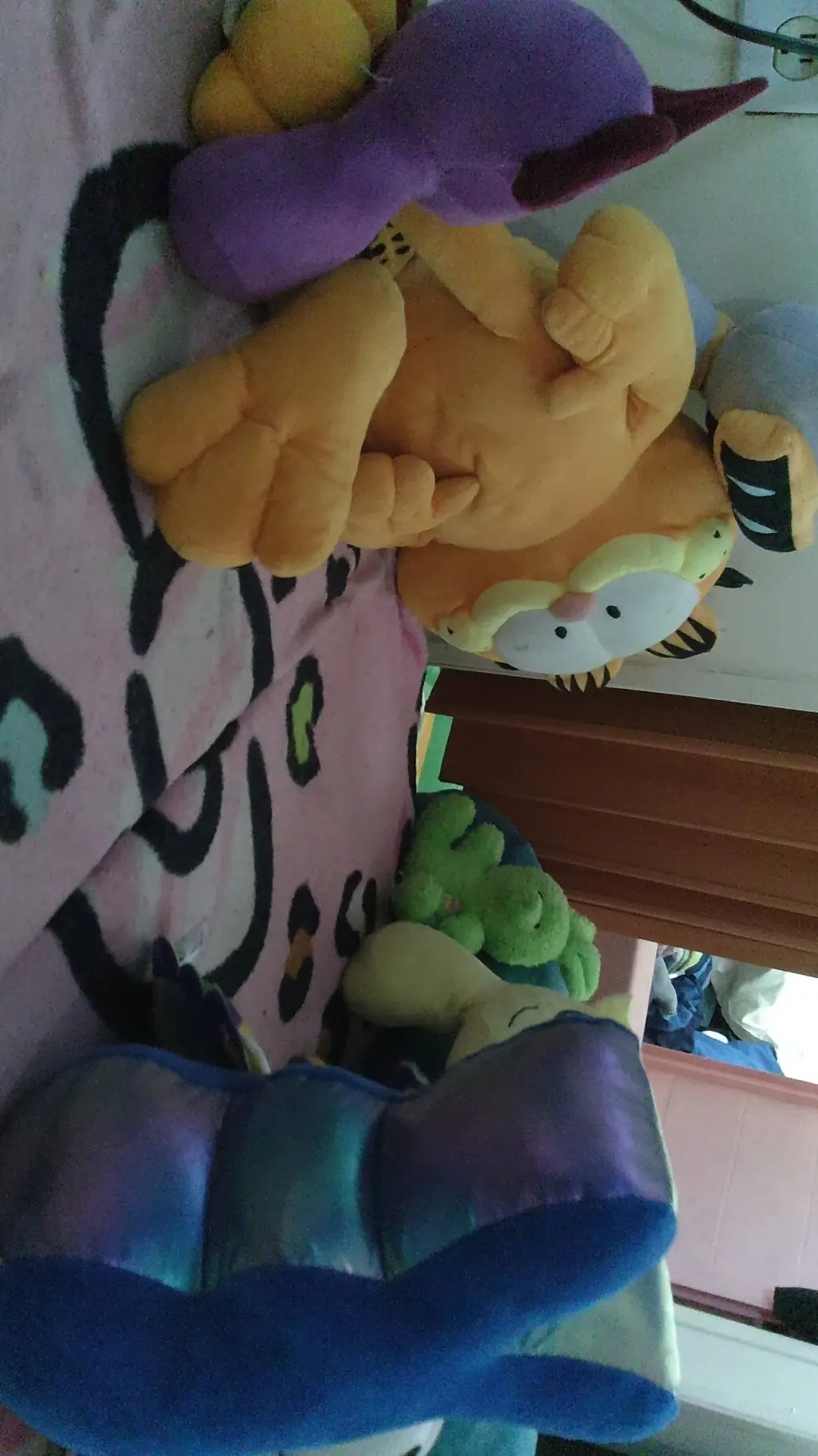 ai character: Lost Plush Island background
