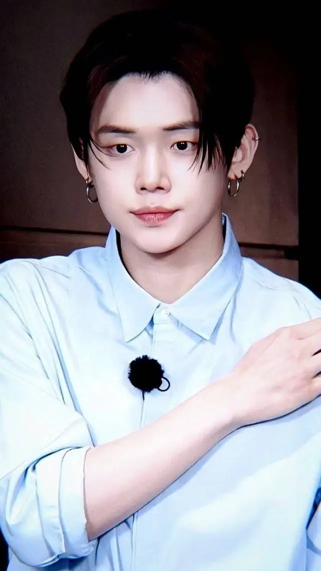 ai character: yeonjun background