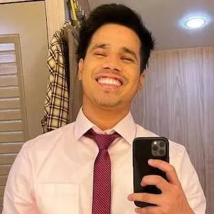 chat with ai character: Anshu bisht