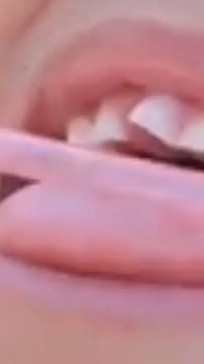 ai character: rosa background