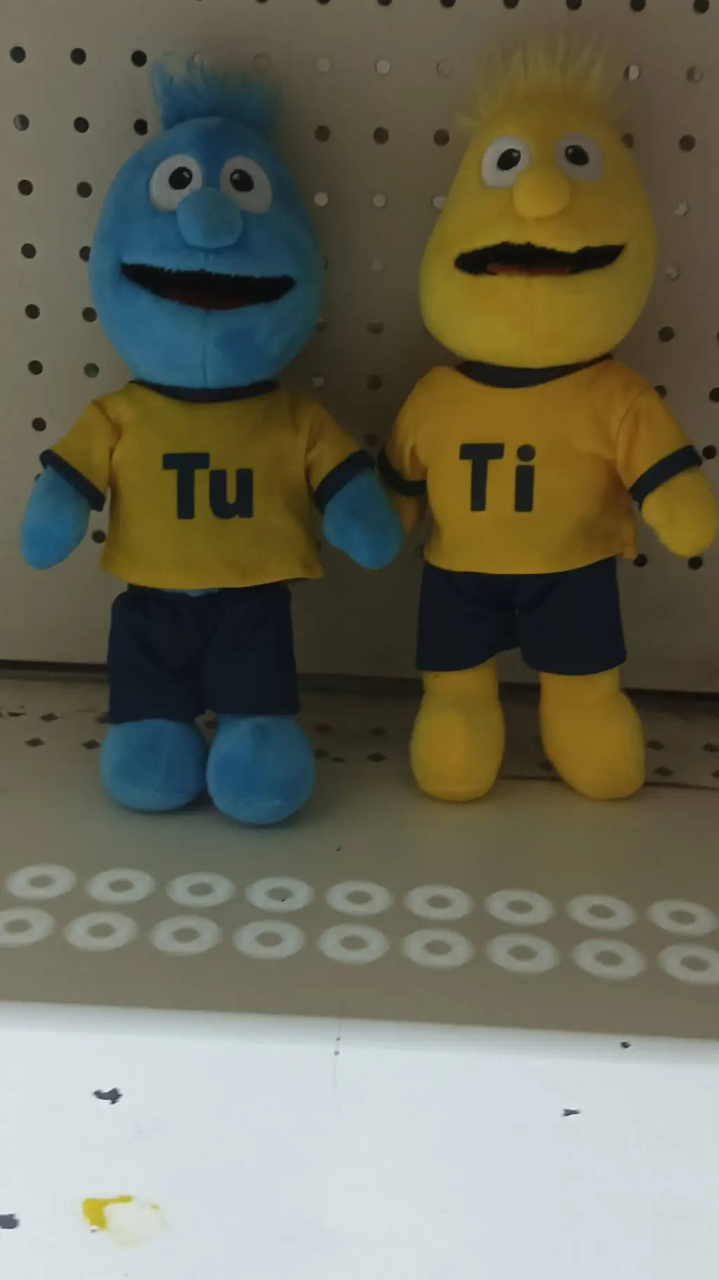 ai character: tuti background