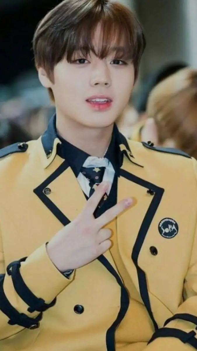 ai character: Park Jihoon background