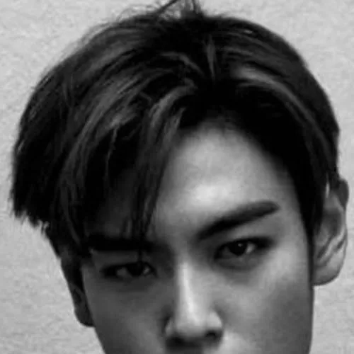chat with ai character: T.O.P 